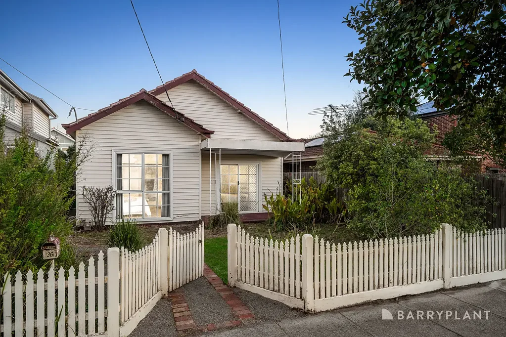 36 Lees Street, Mckinnon, VIC 3204