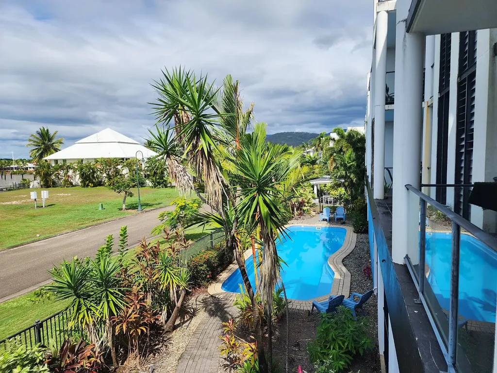 Unit 2/10-14 Poinciana Bvd, Cardwell, QLD 4849