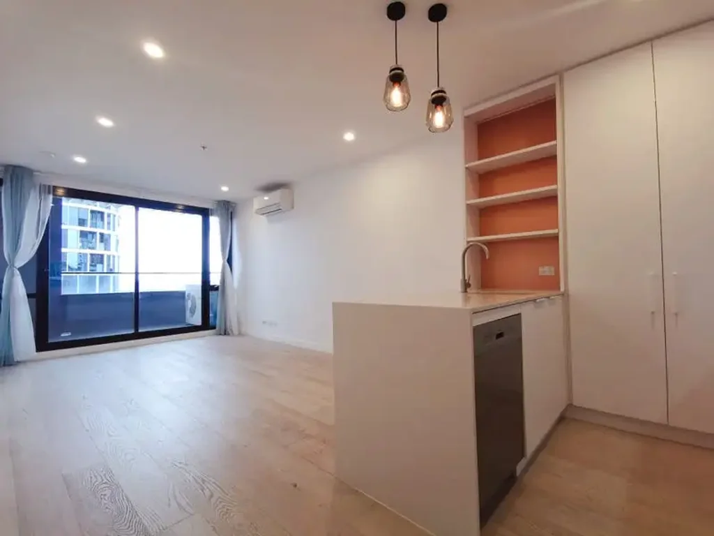 Furnished Residence at City West Side