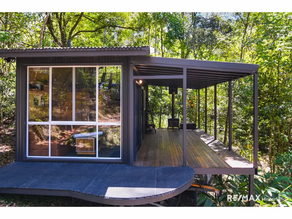 Booroobin 1कमरा OUTSTANDING VALUE - WILL BE SOLD!! 50 ACRES OF RAINFOREST - 1/2 ACRE OPEN BUILDING SITE!