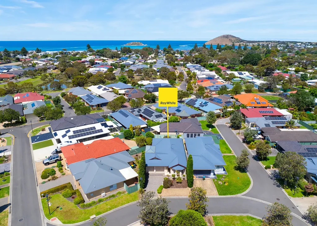 3 Robb Street, Encounter Bay, SA 5211