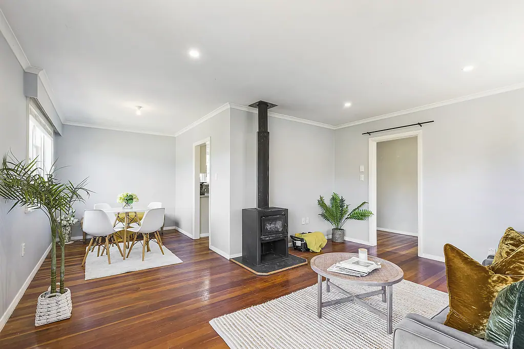 Pukerua Bay 3房  A Warm Welcome Awaits On Raroa Place