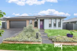 9 Tea Tree Place, Tahmoor