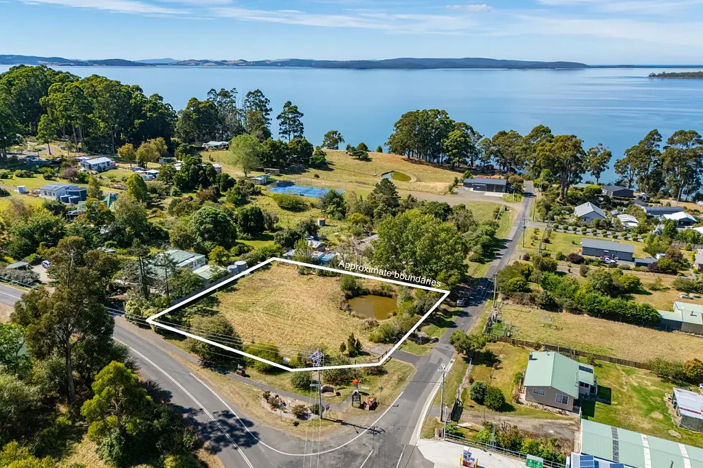 1 Beach Road, Middleton, TAS 7163