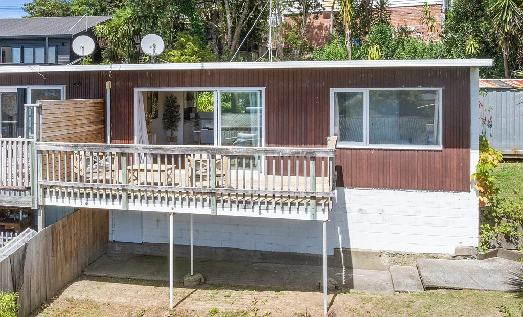 2/22 Woodside Avenue, Northcote, North Shore City, Auckland