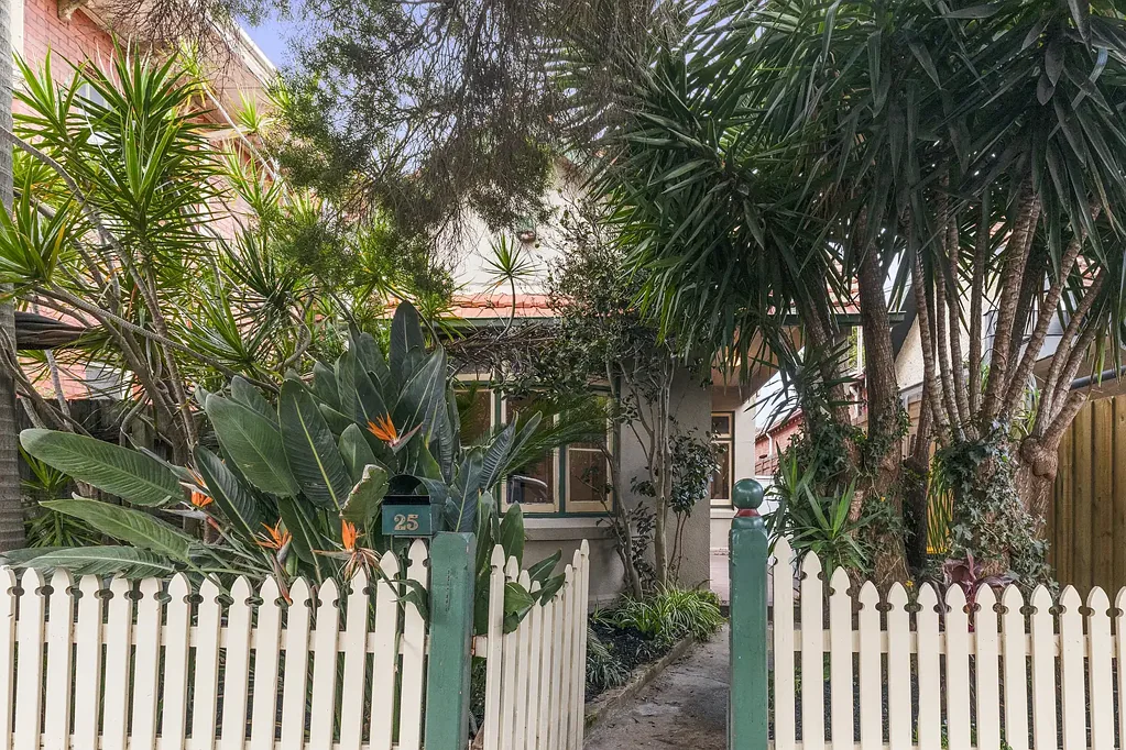 St Kilda 3कमरा A Feel Good Family Home Stacked With Lifestyle Advantages