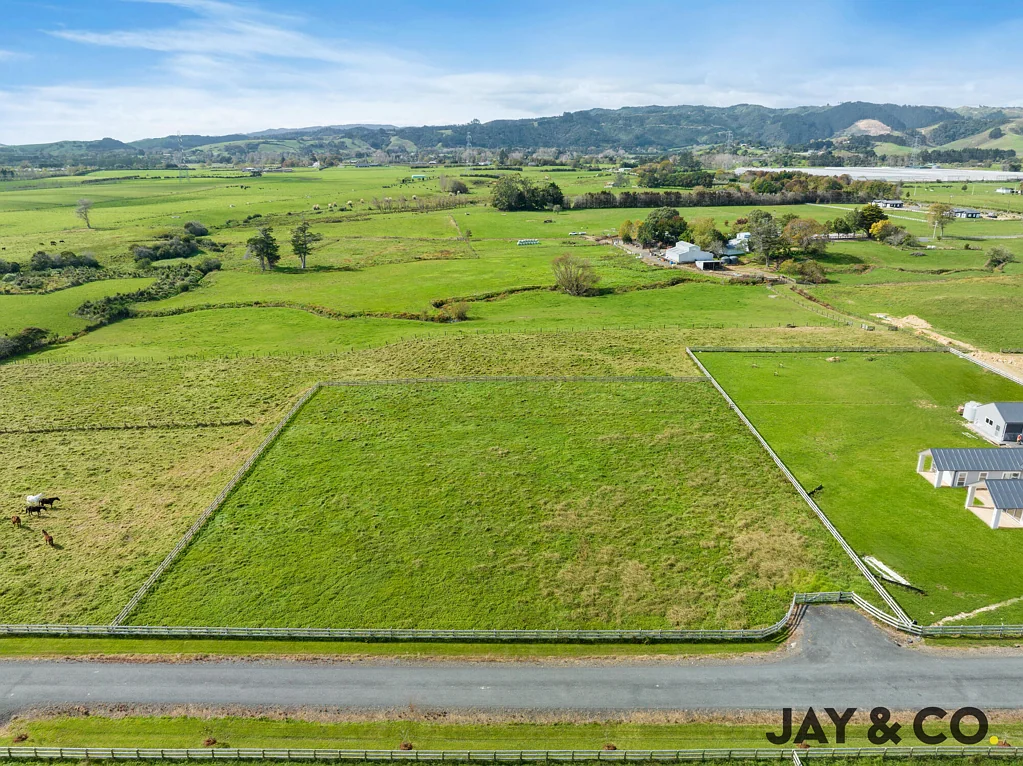 Clevedon Must Be Sold - Lifestyle Section Gated Community