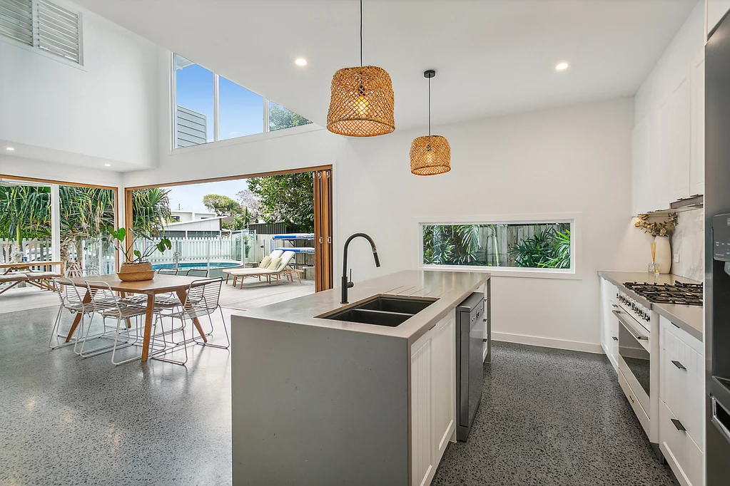 1/35 Leyte Avenue, Palm Beach, QLD 4221