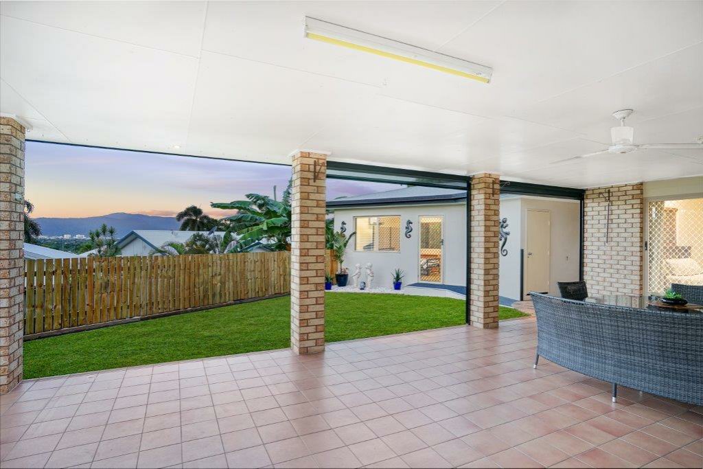 7 POPPLE CL, KANIMBLA QLD 4870, 0 Bedrooms, 0 Bathrooms, House