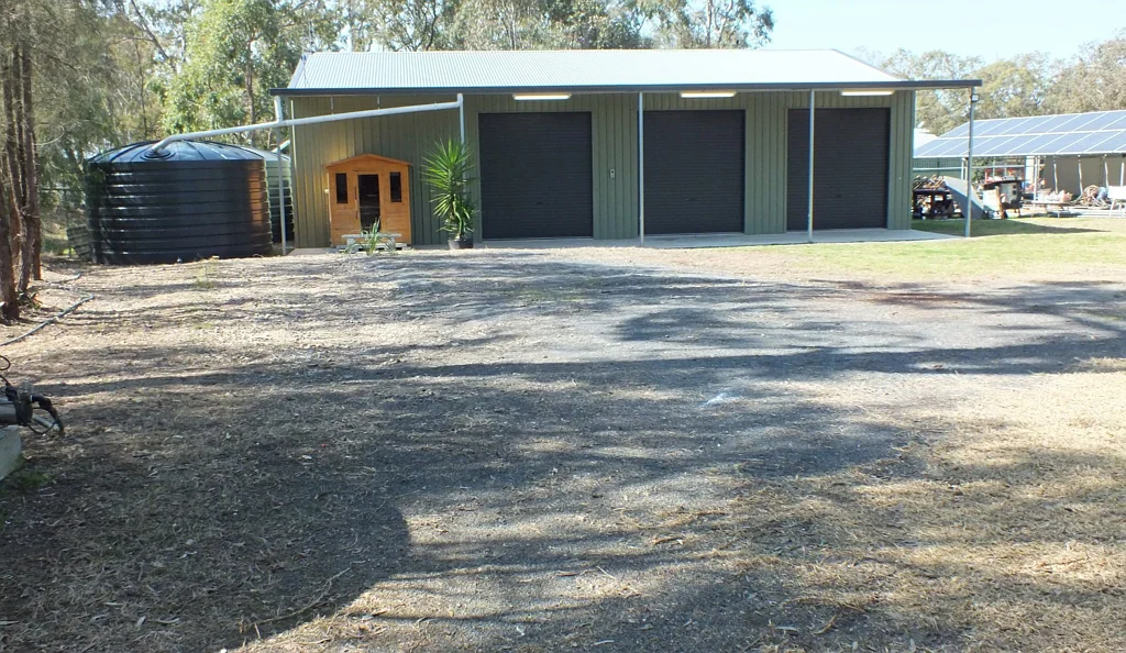41 Lester Street, Pratten, QLD 4370