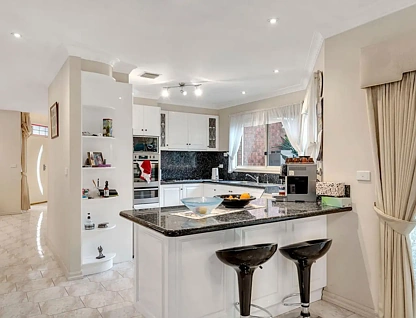 14 Benaud Close, Keilor East, VIC 3033, 4 phòng ngủ, 3 phòng tắm, House