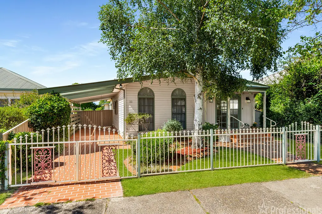 33 Icely Road, Orange, NSW 2800