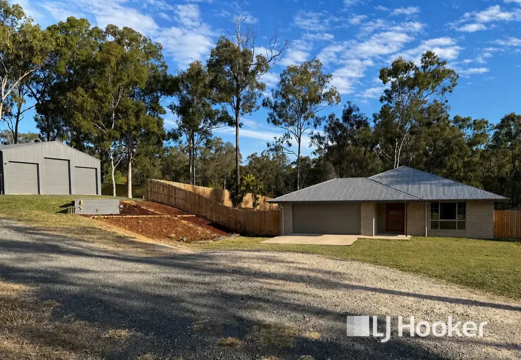 Glenore Grove 4कमरा *PRICE DROP!*  Near New Home, Big Shed & Room to Breathe on 4,875sqm