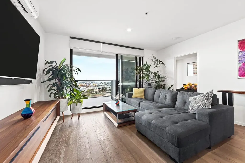 Spacious 4 Bedroom Residence in Prime Footscray Location