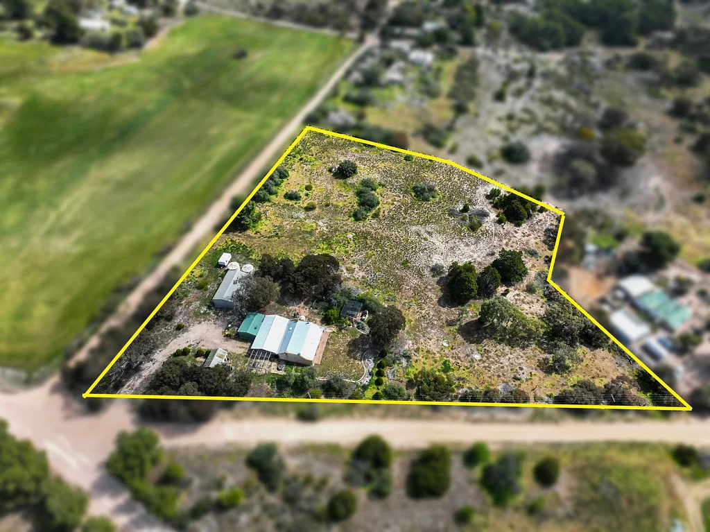 1 Mitchell Street, Moonta Mines, SA 5558
