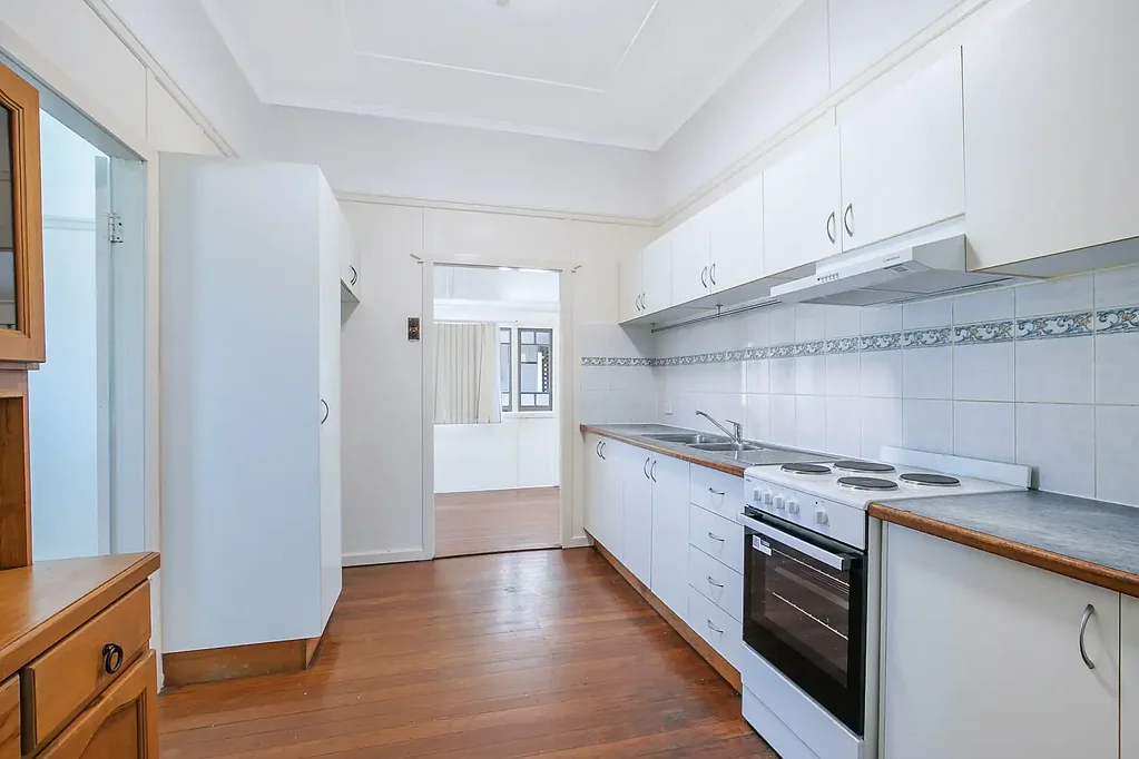 5-Bedroom Queenslander in the Heart of Sandgate.