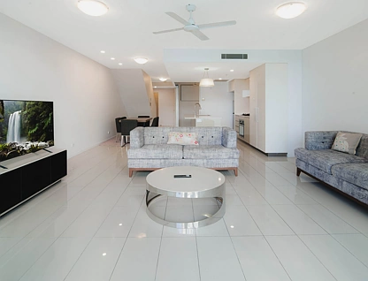 505/378 Marine Parade, Labrador, Gold Coast, 2 Kuwarto, 2 Banyo, Apartment