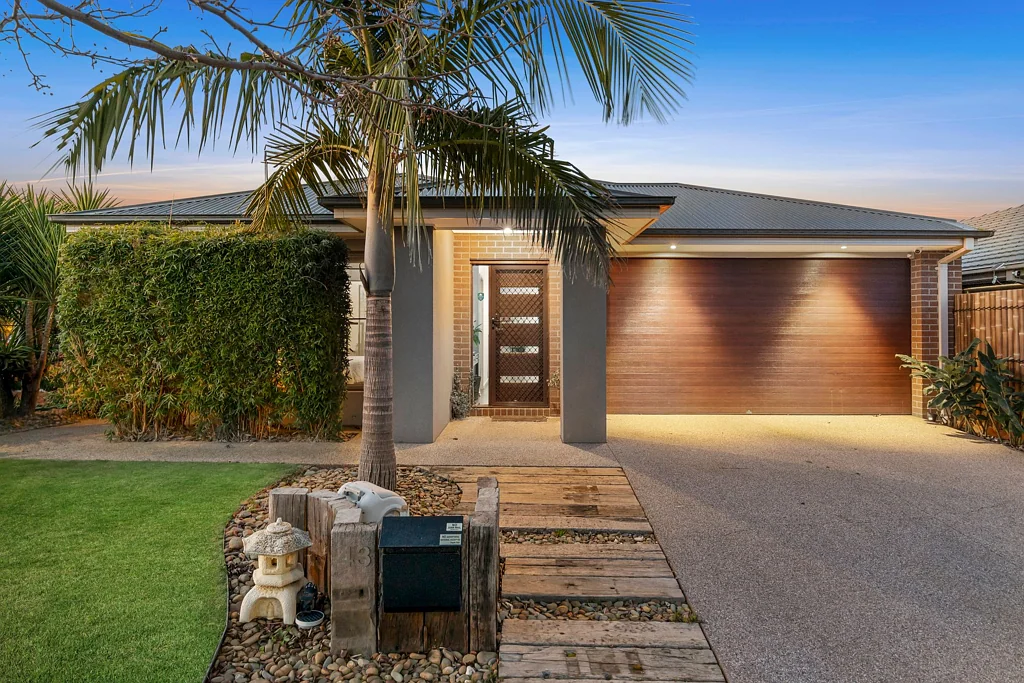 43 Noosa Circuit, Armstrong Creek, VIC 3217
