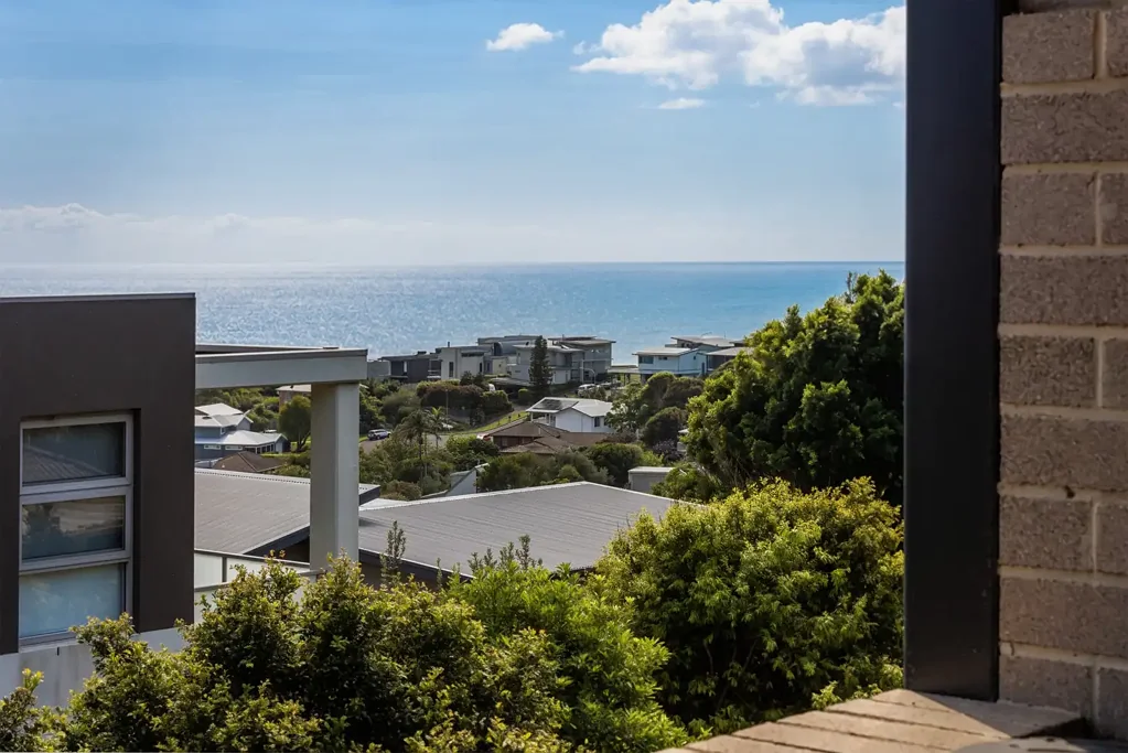 Gerringong 2房  Fully Furnished Coastal Retreat with Ocean Views