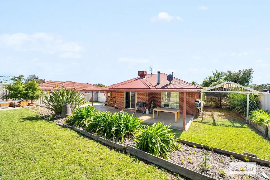 8 Caraway Street, Baranduda, VIC 3691
