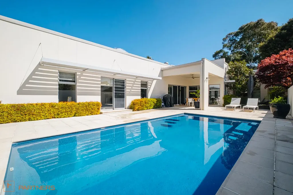 26 Robertson Street, Curtin, ACT 2605
