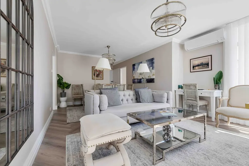 Chic Furnished apt minutes from Double Bay village