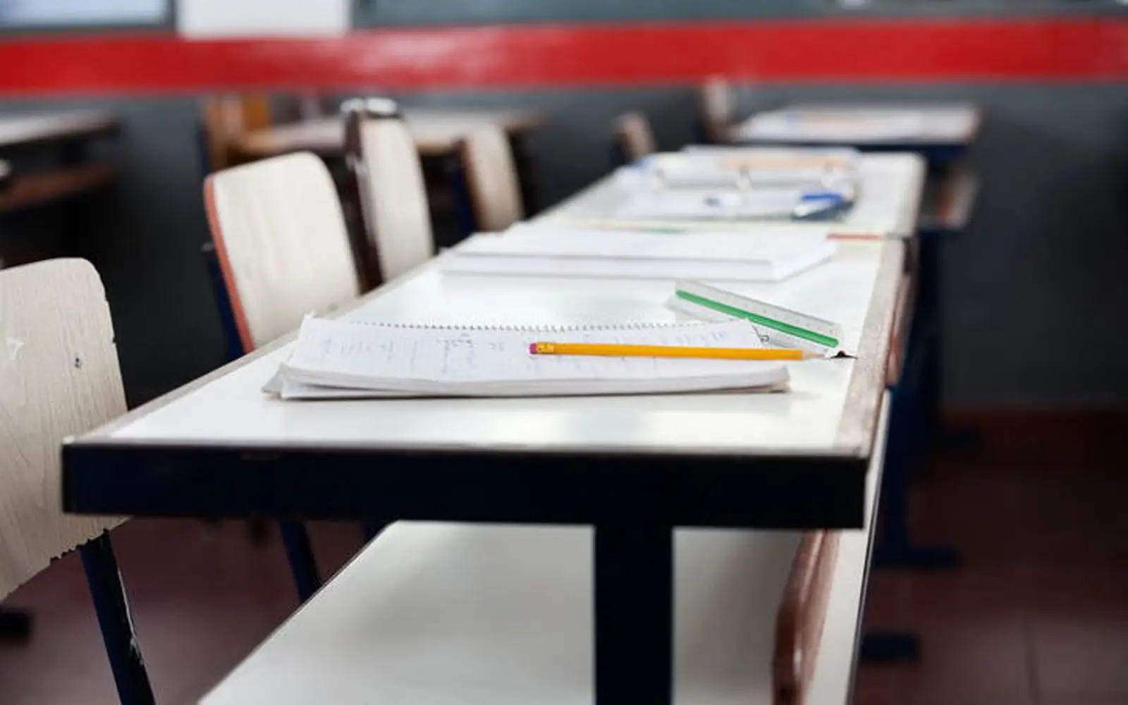 新西兰几大教育组织联合推出解决教师危机计划 要求免除教师学生贷款