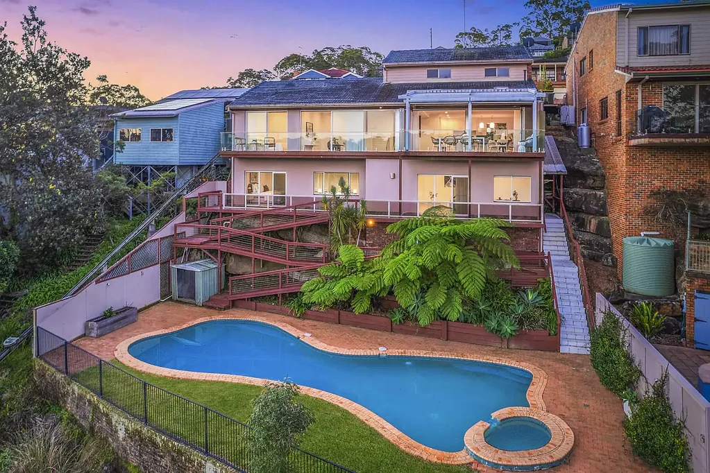 Gymea Bay 5 Slaapkamer An Exceptional Waterside Sanctuary with water Access and Panoramic Bay Views