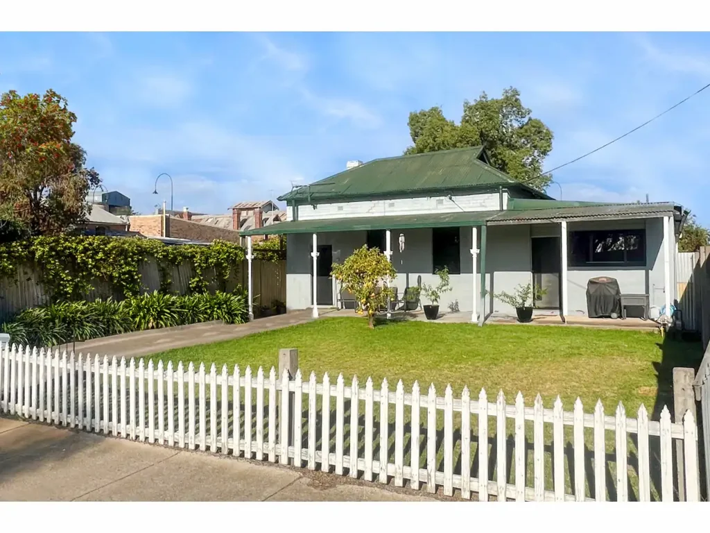 17 Allan Street, Henty, NSW 2658