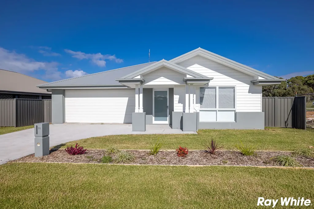 11 Riviera Street, Forster, NSW 2428