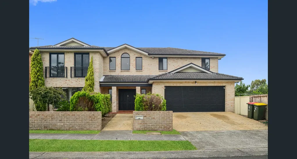 Spacious Family Home Opposite Barwon Park