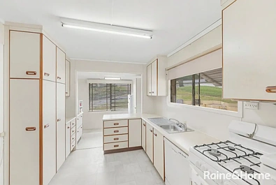 27 Hunter Street, West Gladstone, QLD 4680, 4 Bedrooms, 1 Bathrooms, House