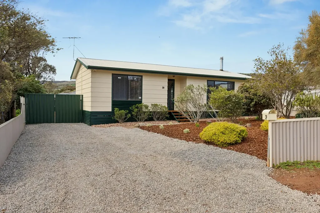39 Wellington Avenue, Sellicks Beach, SA 5174