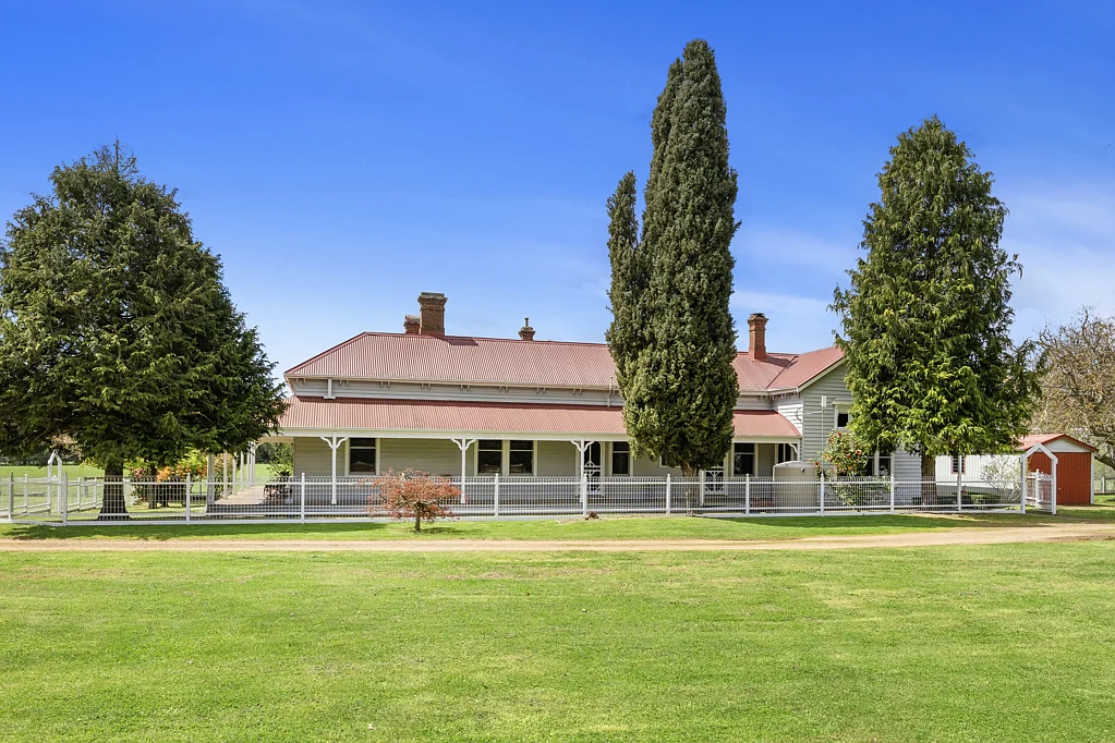 696 Back Eildon Road, Thornton, VIC 3712