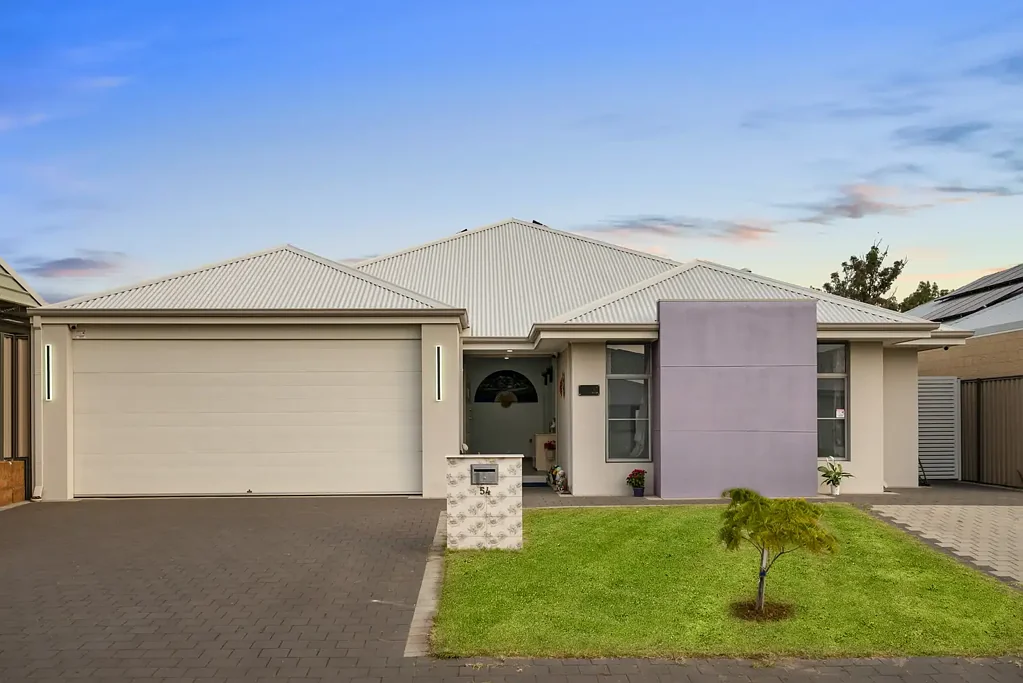 Whitby 4 Bedroom Impressive design and elegant living in tranquil natural surroundings