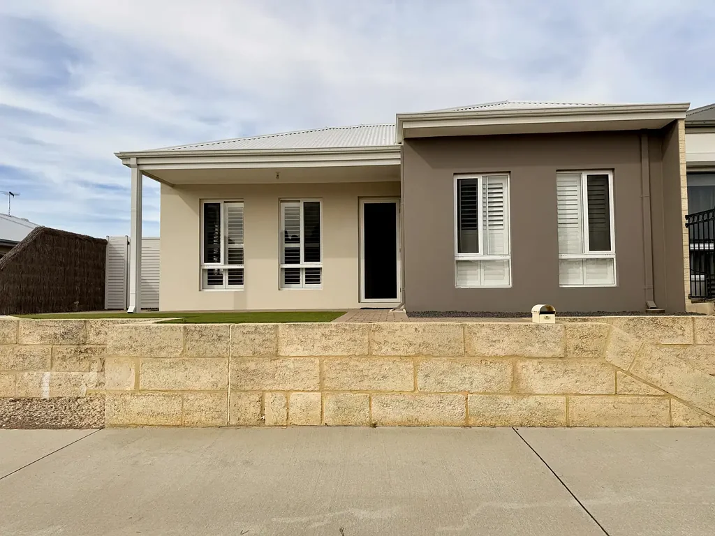 Butler 3房  STYLISH COTTAGE BLOCK, ONE OWNER & CHAIN FREE!
