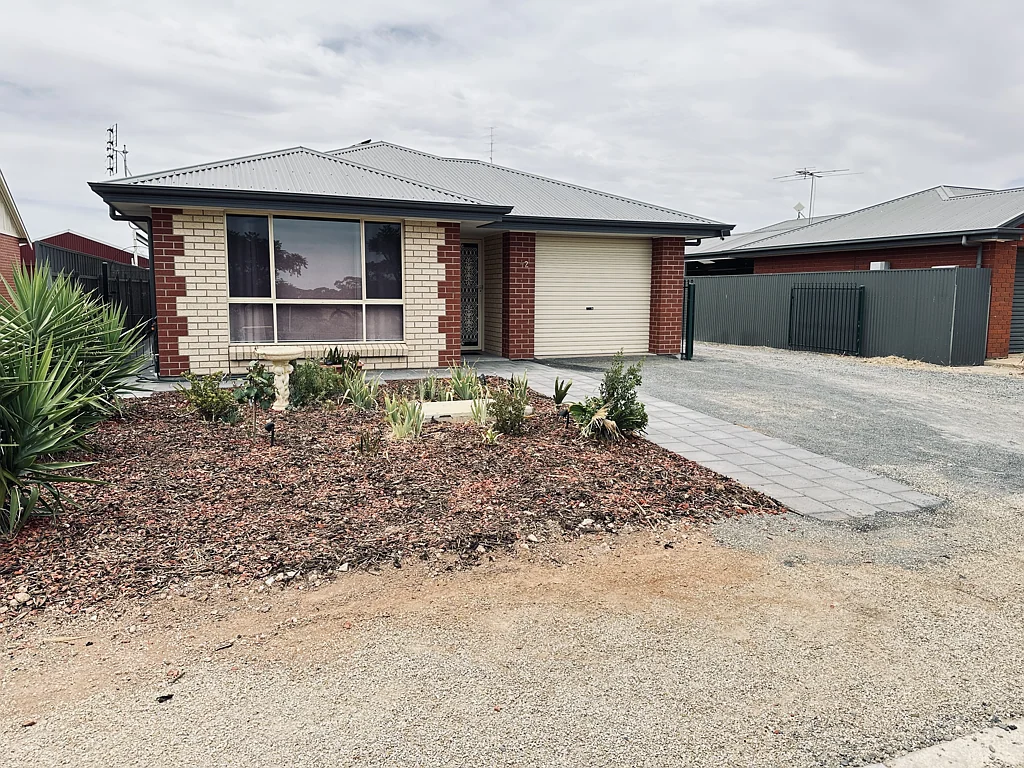 42 JS McEwin Tce, Blyth, SA 5462