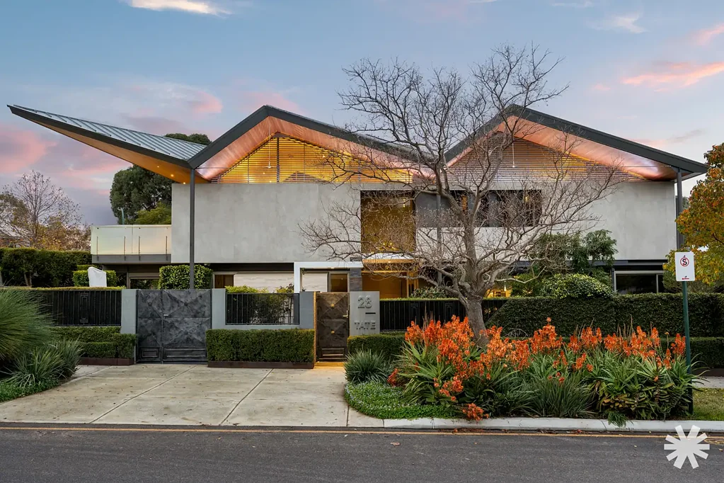 South Perth 5कमरा ARCHITECTURAL BRILLIANCE MEETS UNPARALLELED LUXURY LIVING