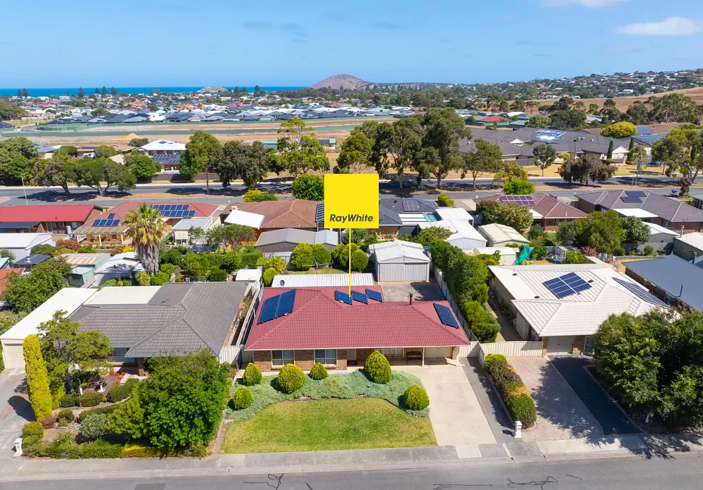 6 Dolphin Avenue, Encounter Bay, SA 5211