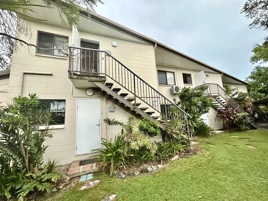 Spacious 2-Bedroom Ground Floor Corner Unit with Private Backyard