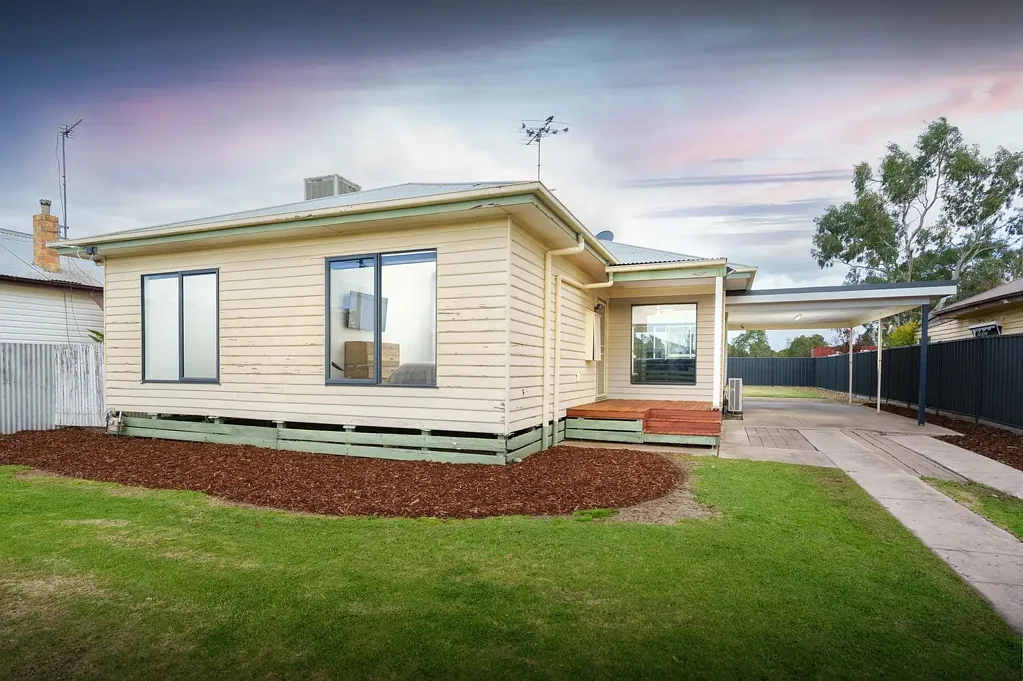 Horsham 3房  Affordable Living with Investment Appeal