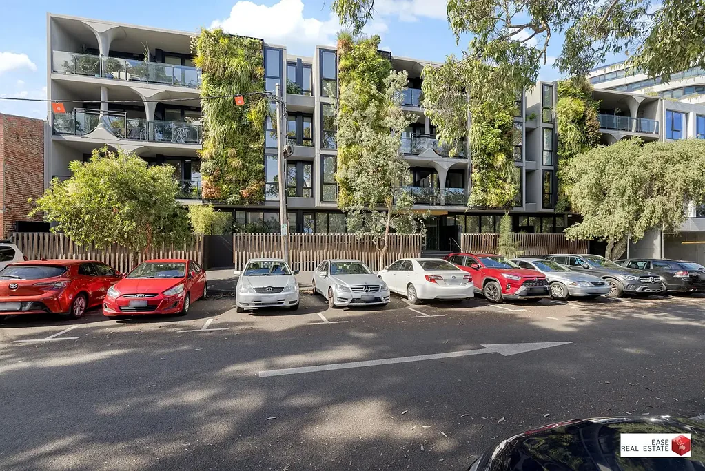 West Melbourne The Elusive Illura Apartment