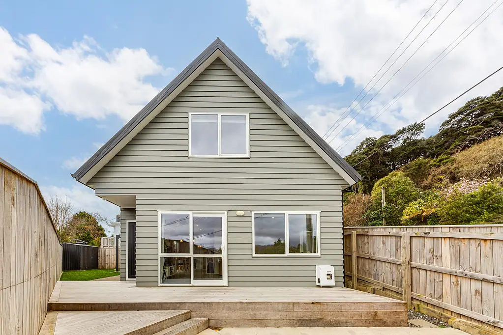 Wainuiomata 3Kwarto Ready, Set, Move In!