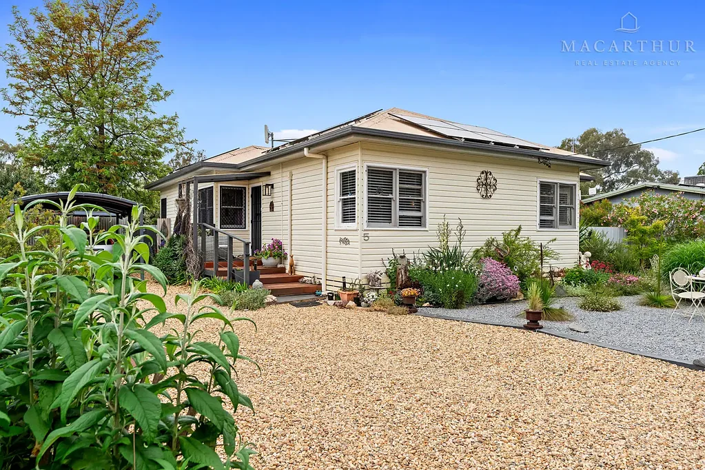 5 Hannah Street, Ganmain, NSW 2702