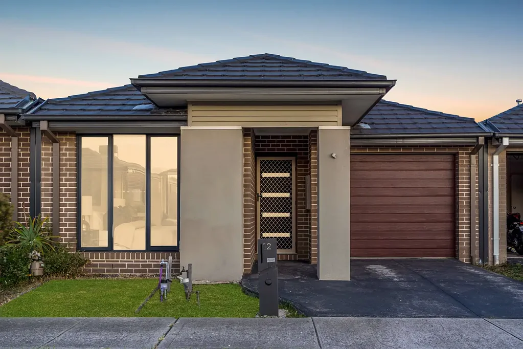 12 Loudon Circuit, Craigieburn, VIC 3064