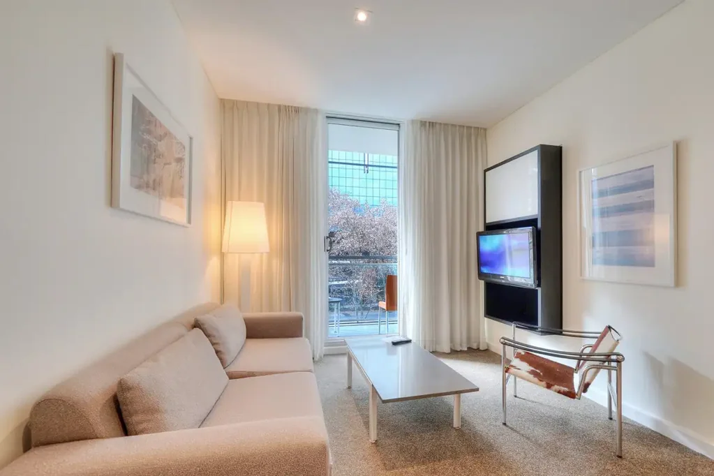 Perth 1房  Rare Opportunity - Prime Short-Stay Apartment in the Heart of the City