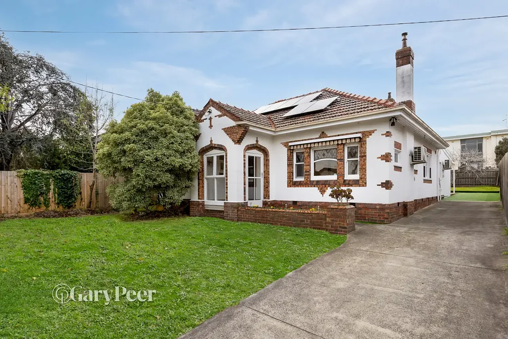 Caulfield South 4 Bedroom Art Deco charm with exciting future potential