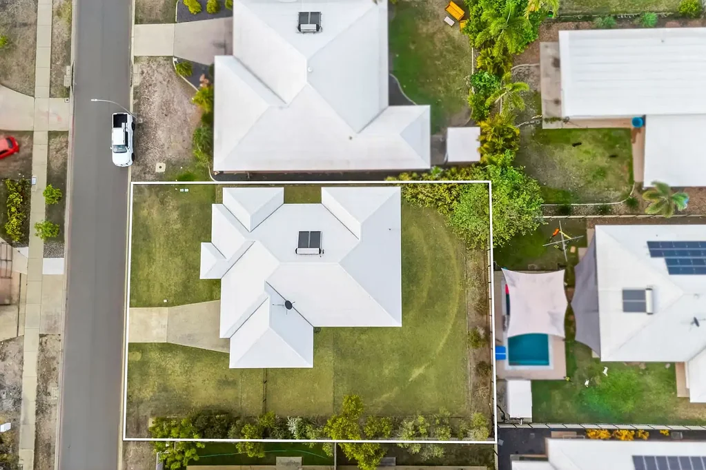 Bellamack 4બેડરૂમ Selling Saturday 15th @ 11:30am If Not Prior