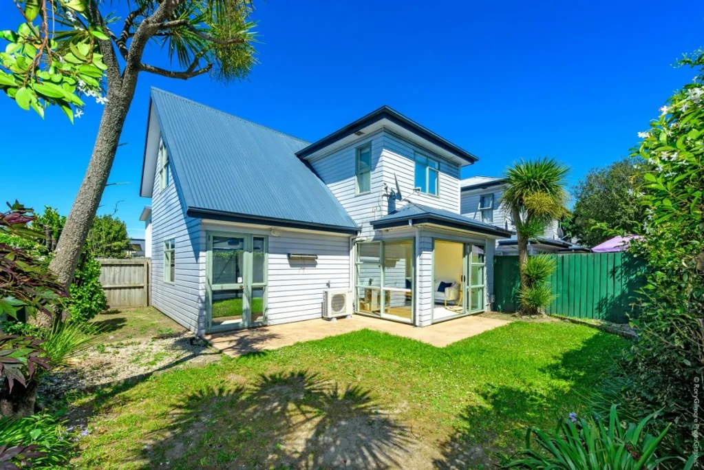 1/105 Barbour Street, Waltham, Christchurch City