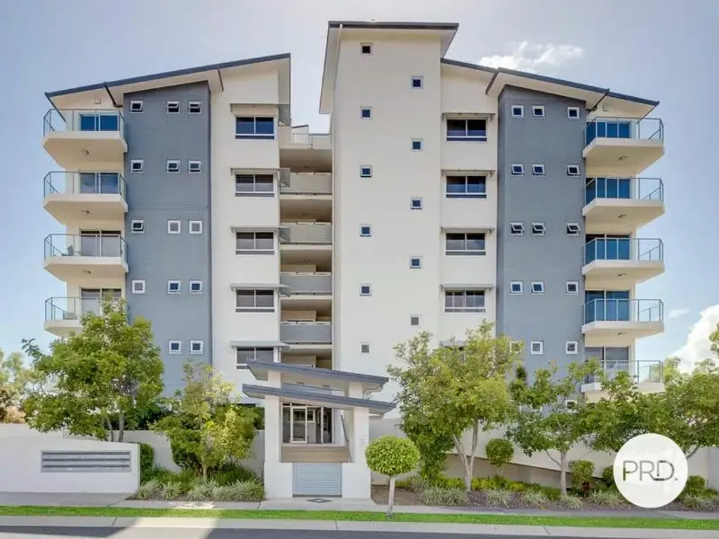 Boyne Island 2房  RIVERSIDE ELEGANCE: LUXURIOUS PENTHOUSE LIVING ON BOYNE RIVER FRONTAGE